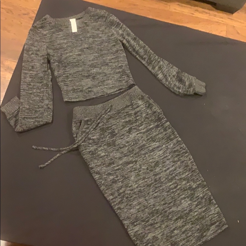 Sweater skirt set